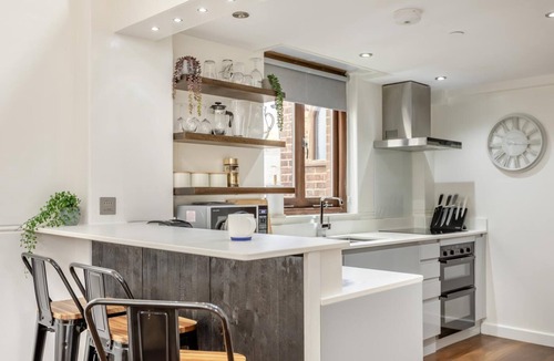 Winfrith Newburgh Cottage | 2 Bed in Winfrith Newburgh (oc-t32115)