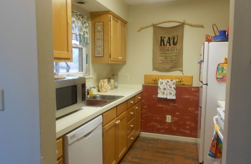 Supply House | 2 bedroom 2 bath newly renovated beautiful private home 3 miles from ocean.
