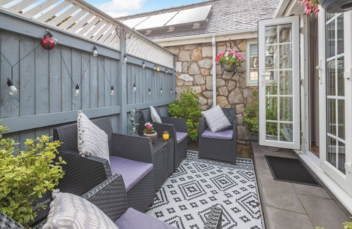 Saint Asaph Cottage | 2 bedroom accommodation in Cefn, near St Asaph