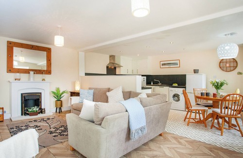 Sidmouth Cottage | 2 bedroom accommodation in Branscombe