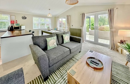 Raywell Ski Chalet | 2 bedroom accommodation in Raywell, Beverley