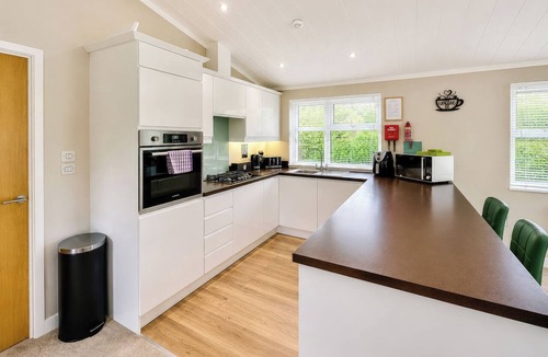 Raywell Ski Chalet | 2 bedroom accommodation in Raywell, Beverley