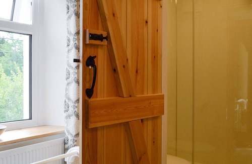 Workington Cottage | 2 bedroom accommodation in Ullock, near Cockermouth