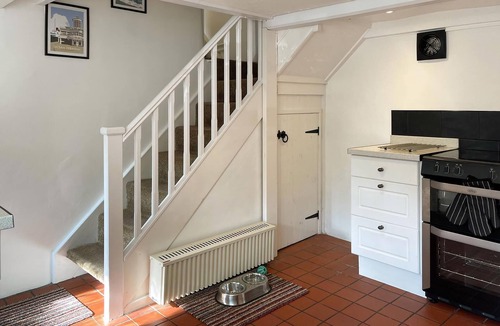 Newport Cottage | 2 bedroom accommodation in Calbourne