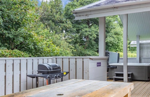 Prestonpans Cabin | 2 bedroom accommodation in Musselburgh, East Lothian