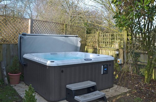 Launceston Cottage | 2 bedroom accommodation in Polson, nr. Launceston