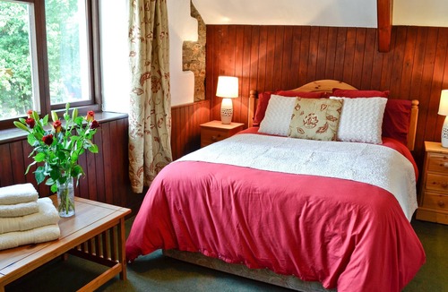 Launceston Cottage | 2 bedroom accommodation in Polson, nr. Launceston