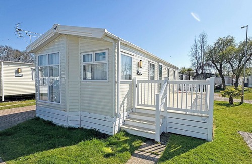 Westmarsh House | 2 bedroom accommodation in Monkton, Nr Ramsgate