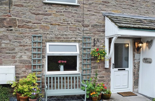 Chapel en le Frith Cottage | 2 bedroom accommodation in Chapel-en-le-Frith, near Buxton