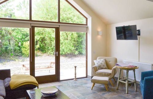 Llanfachraeth Cottage | 2 bedroom accommodation in Llanfachraeth, near Holyhead