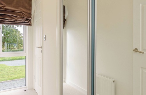 Ellesmere Ski Chalet | 2 bedroom accommodation in Tetchill