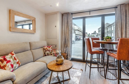 Narberth Apartment | 2 bedroom accommodation in Narbeth