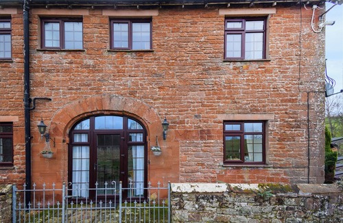 Penrith Apartment | 2 bedroom accommodation in Staffield, Cumbria