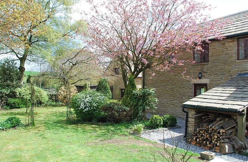 Beeley Cottage | 2 bedroom accommodation in Freebirch, near Chatsworth, Bakewell