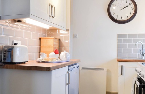 Harlyn Cottage | 2 bedroom accommodation in Harlyn Bay, near Padstow