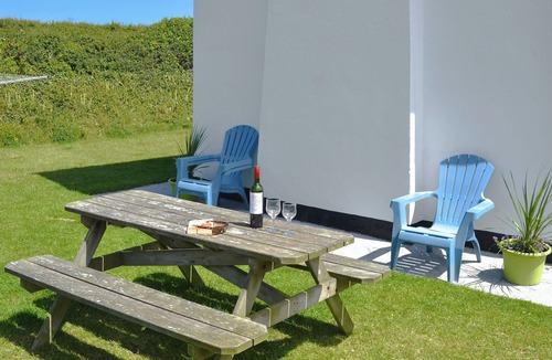 Harlyn Cottage | 2 bedroom accommodation in Harlyn Bay, near Padstow