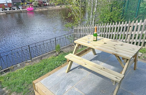 Ruswarp Cottage | 2 bedroom accommodation in Ruswarp, near Whitby