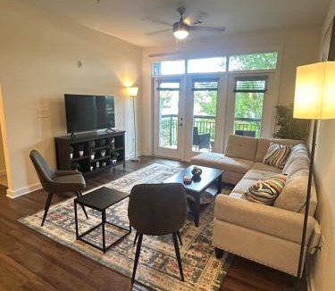 Charlotte Apartment | 2 Bedroom Boutique Apartment in the Heart of Charlotte
