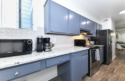 Green Valley Condo | 2-bedroom condo in tranquil Greensboro with AC, WiFi. Centrally located.