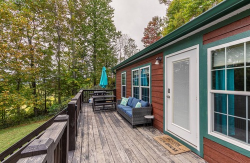 Vilas Cottage | 2-bedroom cottage just 29 minutes from Appalachian State University