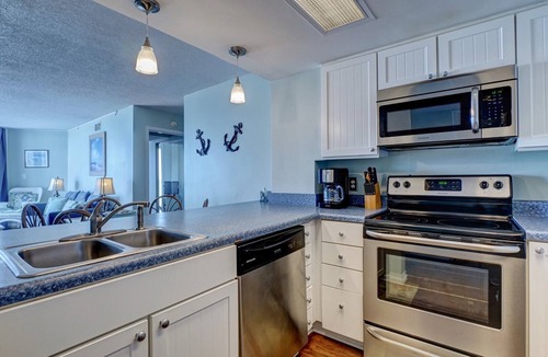 Sneads Ferry Condo | 2 Bedroom Oceanfront Bedroom - Sea of Dreams