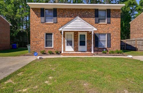 Greenville House | < 2 Mi to ECU & Medical District: Retreat w/Patio