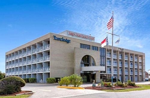 Kill Devil Hills Hotel | 2-Star Hotel ∙ Travelodge by Wyndham Outer Banks/Kill Devil Hills