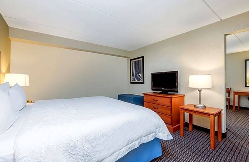 Morehead City Hotel | 2-Star Hotel ∙ Hampton Inn Morehead City