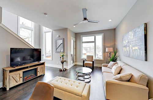 Historic Waverly House | 2003 Beech Ave Townhouse