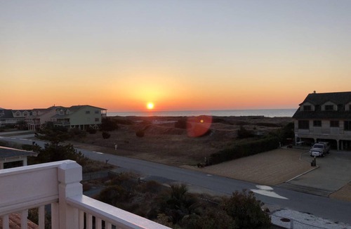 Holden Beach House | 202 m² House ∙ 4 bedrooms ∙ 14 guests