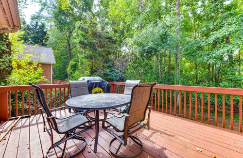 Huntersville House | 206 m² House ∙ 3 bedrooms ∙ 6 guests