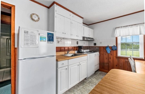 South Nags Head House | 211 - Cute Ocean Side Rental Home - South Nags Head - Steps to the Ocean