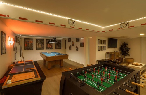 Canton House | 211 m² House ∙ 6 bedrooms ∙ 12 guests