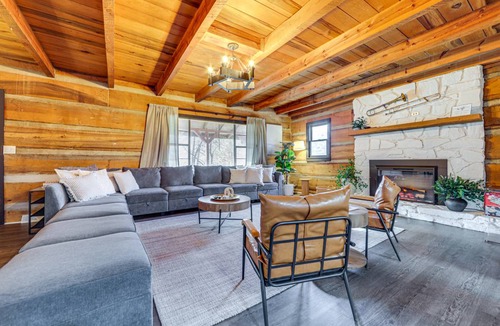 Canton House | 211 m² House ∙ 6 bedrooms ∙ 12 guests
