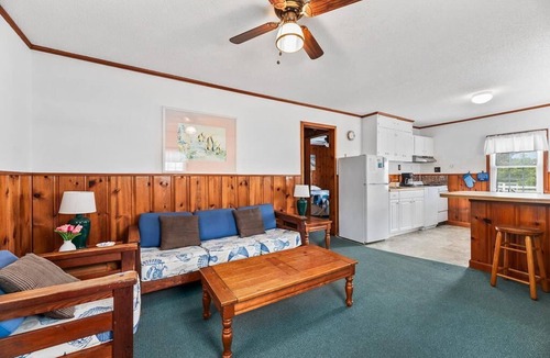 South Nags Head House | 212 - Cute Ocean-Side Rental Home - South Nags Head - Steps to the Ocean!