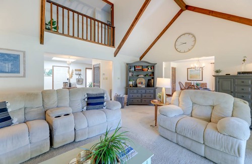 Pine Knoll Shores House | 213 m² House ∙ 3 bedrooms ∙ 8 guests