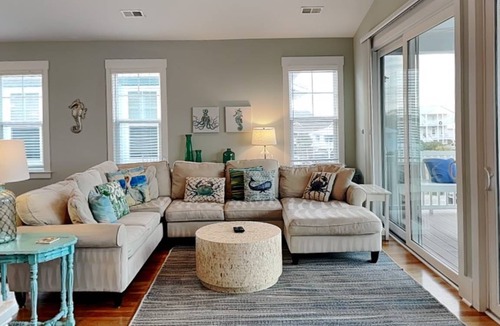 North Carolina Coast House | 214 m² House ∙ 4 bedrooms ∙ 9 guests