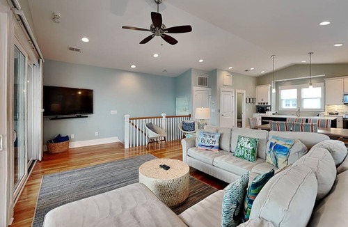North Carolina Coast House | 214 m² House ∙ 4 bedrooms ∙ 9 guests