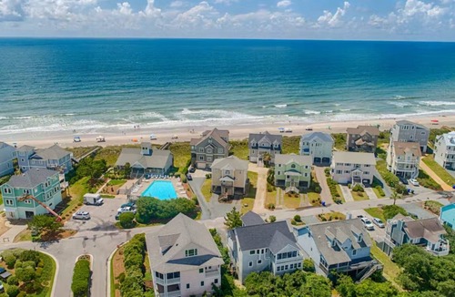 Village of Stump Sound House | 216 m² House ∙ 4 bedrooms ∙ 12 guests