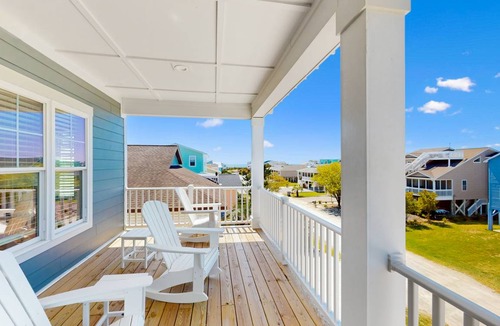 Sunset Beach House | 226 m² House ∙ 5 bedrooms ∙ 14 guests