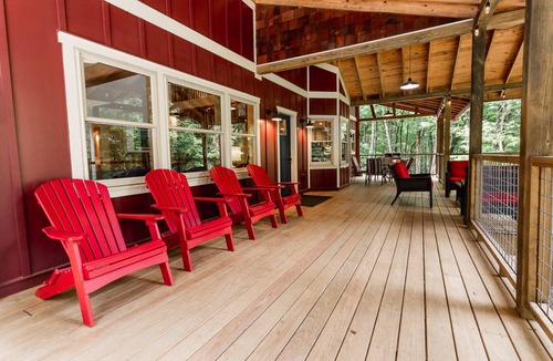 Gerton House | 228 m² House ∙ 5 bedrooms ∙ 16 guests