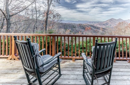 Sylva House | 232 m² House ∙ 2 bedrooms ∙ 6 guests
