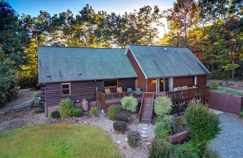 Hays House | 232 m² House ∙ 2 bedrooms ∙ 10 guests