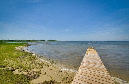 Morehead City House | 232 m² House ∙ 3 bedrooms ∙ 6 guests