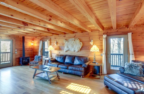 Deep Gap House | 237 m² House ∙ 4 bedrooms ∙ 10 guests