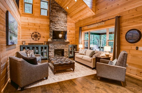 Saluda Cabin | 242 m² Cabin ∙ 3 bedrooms ∙ 10 guests