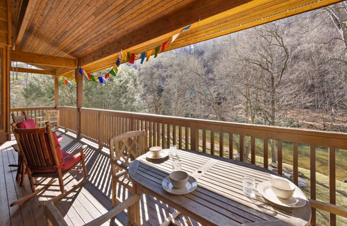 Boone Cabin | 248 m² Cabin ∙ 3 bedrooms ∙ 10 guests