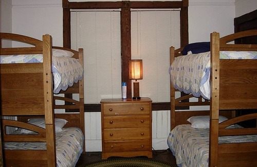 Montreat House | 249 m² House ∙ 8 bedrooms ∙ 18 guests