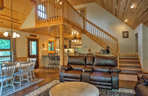Murphy House | 260 m² House ∙ 3 bedrooms ∙ 6 guests