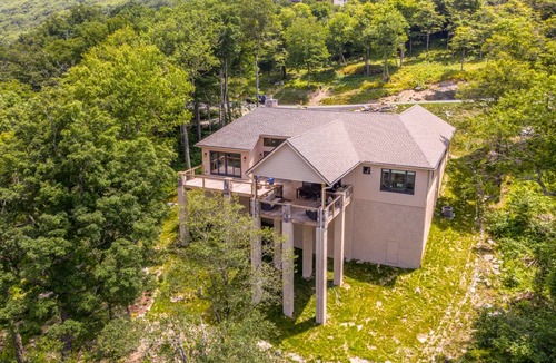 Sugar Mountain House | 262 m² House ∙ 3 bedrooms ∙ 6 guests